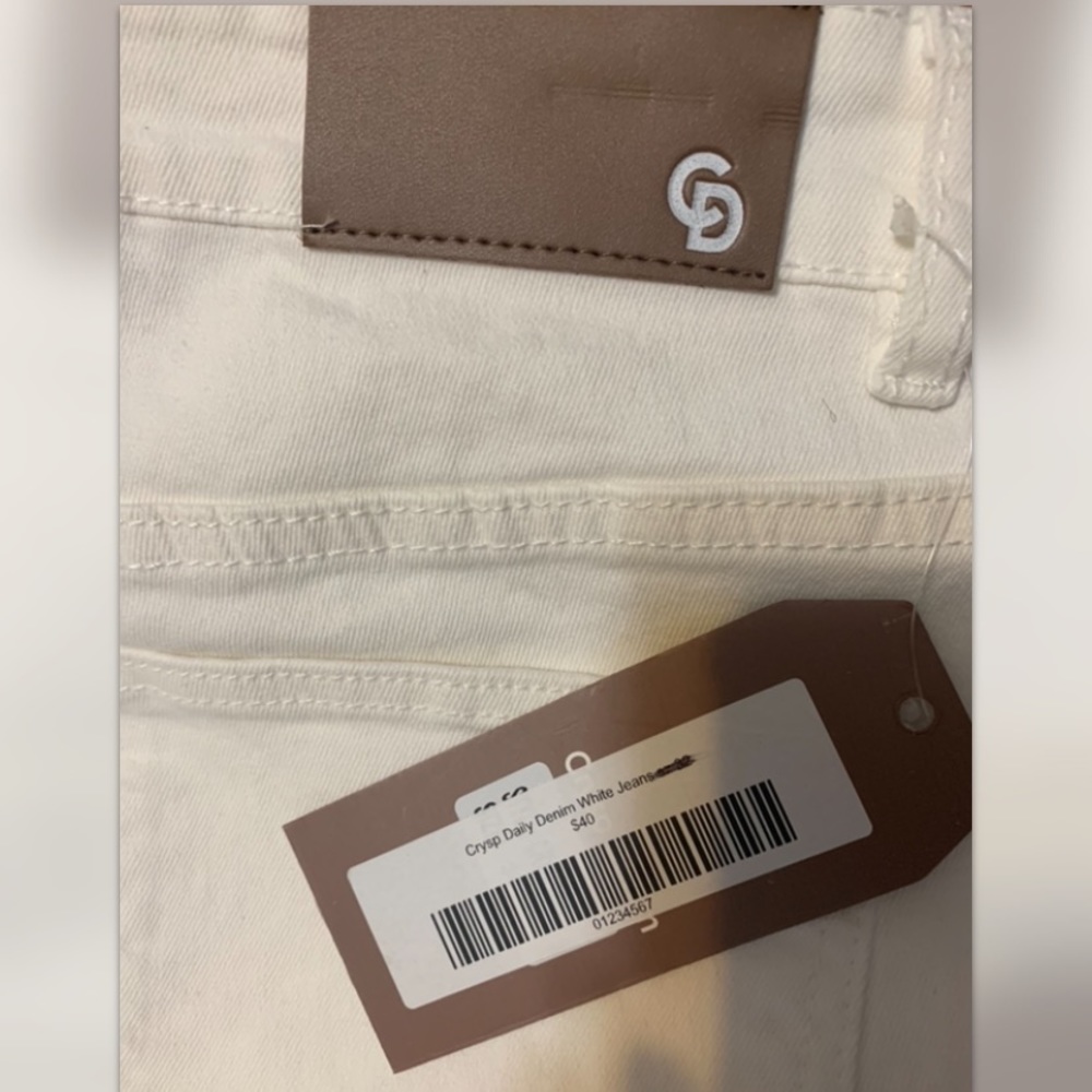 Sold: Crysp Daily Denim White Jeans - Picture 4 of 4